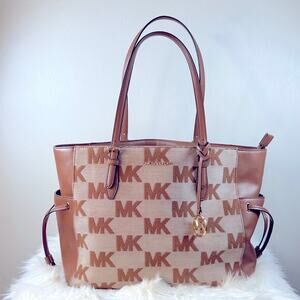 Michael Kors Gilly Large Logo Drawstring Travel Tote Bag